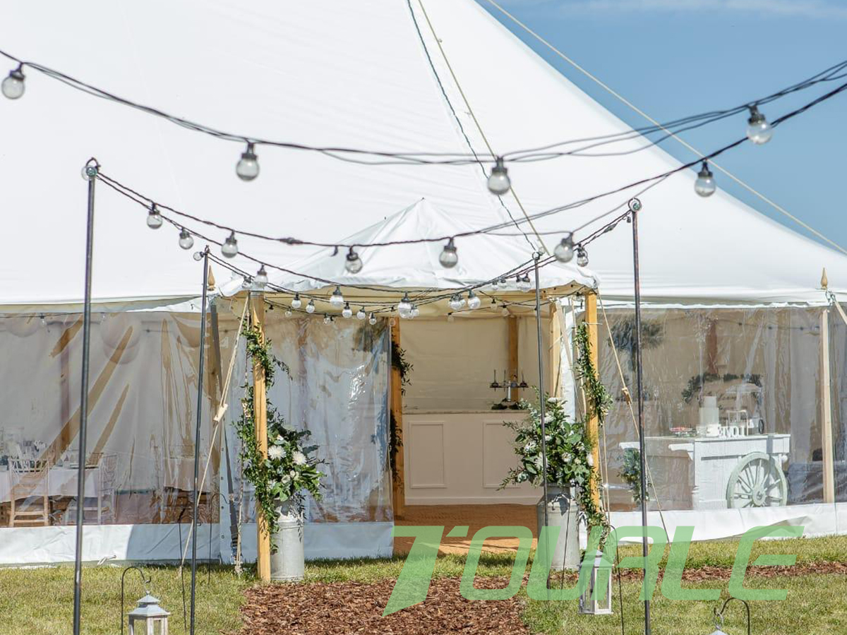 tenda pernikahan tiang kayu5 (2)