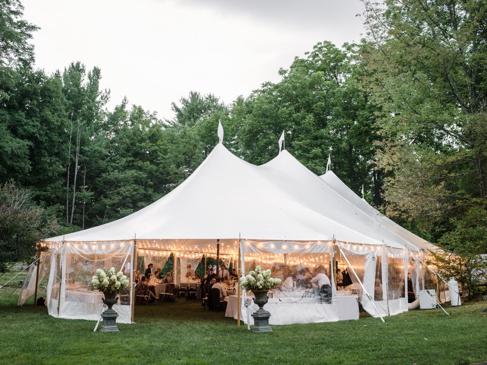 pole wedding tent (7)